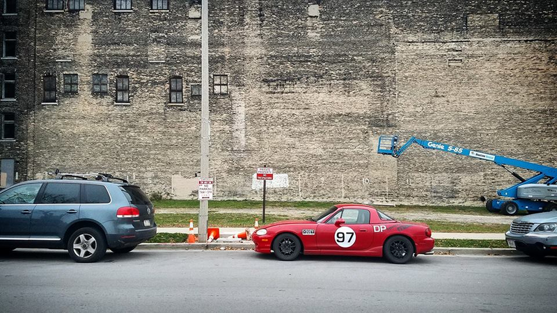 Illustration for article titled Miatas have a lot of wheel gap